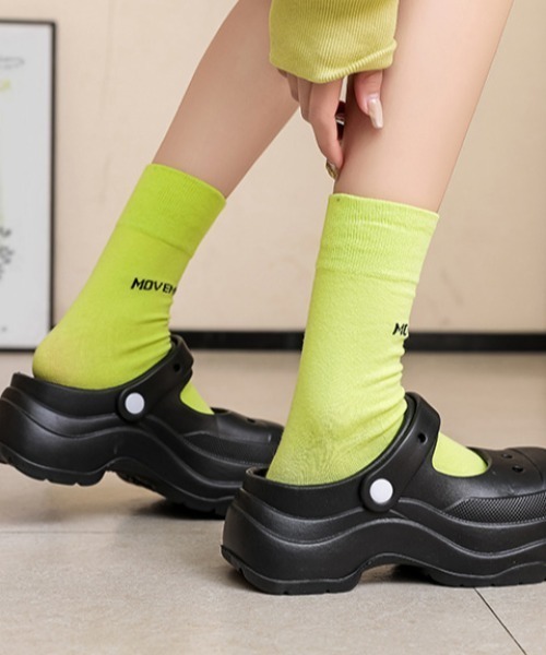 Vipoa(ヴィポア)の「ハーフスリッパ厚底サンダル(サンダル・レディース・ブラック/ホワイト・SMALL/MEDIUM/LARGE)」の16枚目の写真
