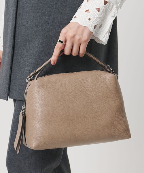 GIANNI CHIARINI(ジャンニ キアリーニ)の「<GIANNI CHIARINI>ALIFA M バッグ 25FW(ショルダーバッグ・レディース・ブラック/ベージュ/ナチュラル・FREE)」の4枚目の写真