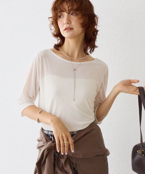 RIVE DROITE(リヴドロワ)の「【こなれ感抜群】シアーベロア5分袖Tee(Tシャツ/カットソー・レディース・オフホワイト/グレー/ブラック・FREE)」の2枚目の写真