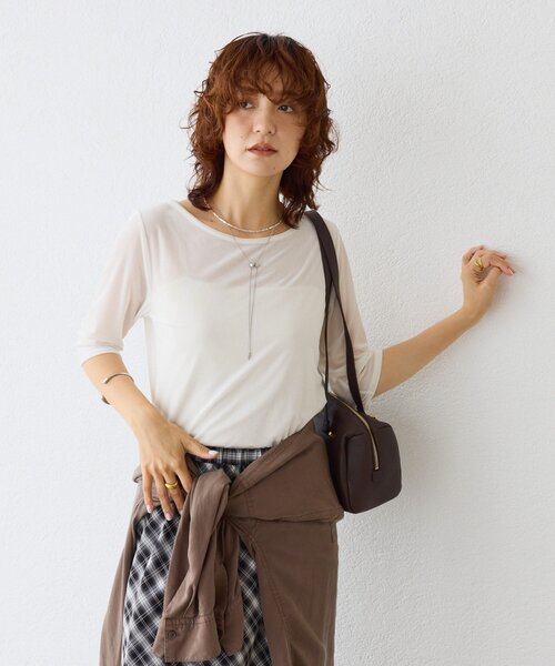 RIVE DROITE(リヴドロワ)の「【こなれ感抜群】シアーベロア5分袖Tee(Tシャツ/カットソー・レディース・オフホワイト/グレー/ブラック・FREE)」の14枚目の写真