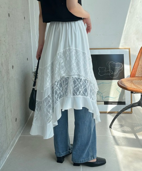 TREOVER(トレオーバー)の「レース×アシメで洗練された存在感♪レース切り替えアシメヘムスカート(スカート・レディース・ブラック/オフホワイト・FREE)」の17枚目の写真