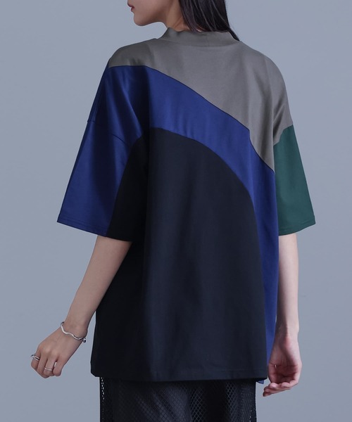 kOhAKU(コハク)の「4配色ラウンド切替カットソー(Tシャツ/カットソー・レディース・ブラック/カーキ・FREE)」の7枚目の写真