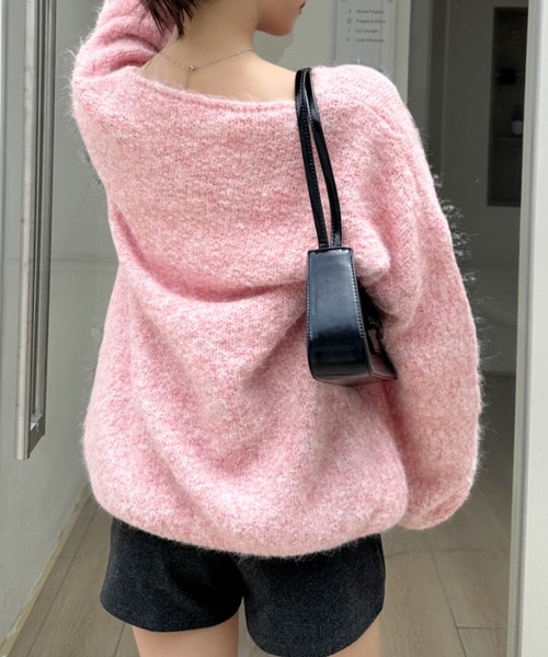 Ada.(エイダ)の「ゆるVネック オーバーサイズ シャギーニット(ニット/セーター・レディース・ライトグレー/アイボリー/ブラウン/ピンク・FREE)」の17枚目の写真
