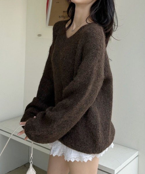 Ada.(エイダ)の「ゆるVネック オーバーサイズ シャギーニット(ニット/セーター・レディース・ライトグレー/アイボリー/ブラウン/ピンク・FREE)」の16枚目の写真