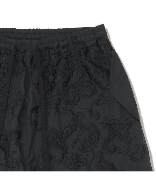 elephant TRIBAL fabrics(エレファントトライバルファブリックス)の「elephant TRIBAL fabrics SNOW CAMO PANTS(その他パンツ・メンズ・キャメル/セージグリーン/ブラック・SMALL/MEDIUM)」の6枚目の写真