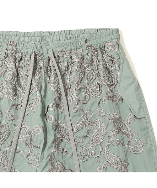 elephant TRIBAL fabrics(エレファントトライバルファブリックス)の「elephant TRIBAL fabrics SNOW CAMO PANTS(その他パンツ・メンズ・キャメル/セージグリーン/ブラック・SMALL/MEDIUM)」の9枚目の写真