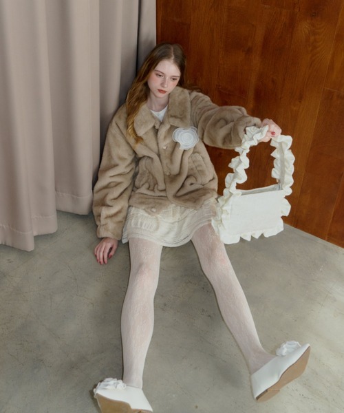 idem(イデム)の「rose frill bag / バラジャガードフリルバッグ(ハンドバッグ・レディース・イエロー/ブラック/アイボリー・FREE)」の5枚目の写真