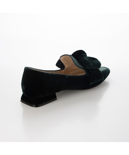 Mode et Jacomo（モードエジャコモ）の「ベルベットリボンローファー（ローファー・レディース・ブラック×ブルー/グリーン系その他4/ブラック系その他・24cm/23cm/23.5cm/24.5cm/22.5cm）」の5枚目の写真