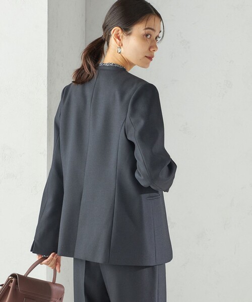 SHIPS（シップス）の「〈手洗い可能〉DELEGANT ダブルカラー ジャケット（セットアップ対応）（ノーカラージャケット・レディース・ブラウン系/ベージュ/ネイビー・40/38/36/34）」の10枚目の写真