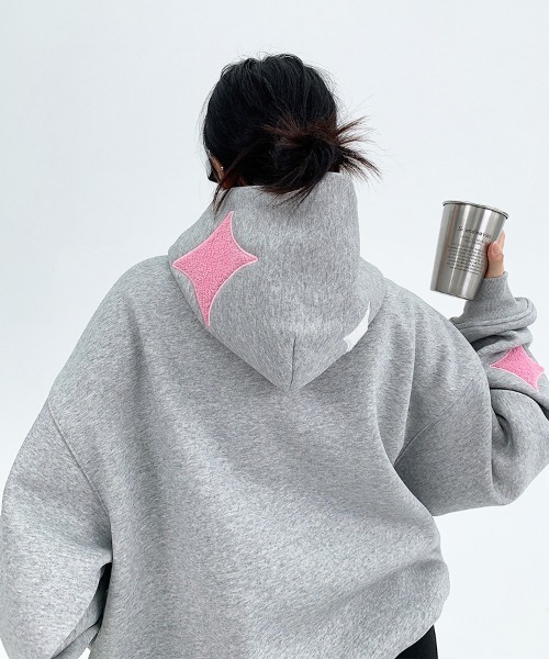 韓国ファッション OISISダイヤ刺繍デザインスウェットジップアップ