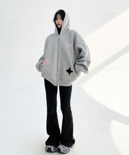 韓国ファッション OISISダイヤ刺繍デザインスウェットジップアップ