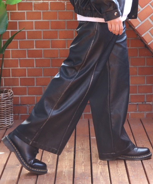 8(eight)(エイト)の「ヴィンテージ加工合皮ワイドパンツ(その他パンツ・メンズ・ブラック・MEDIUM/LARGE)」の10枚目の写真