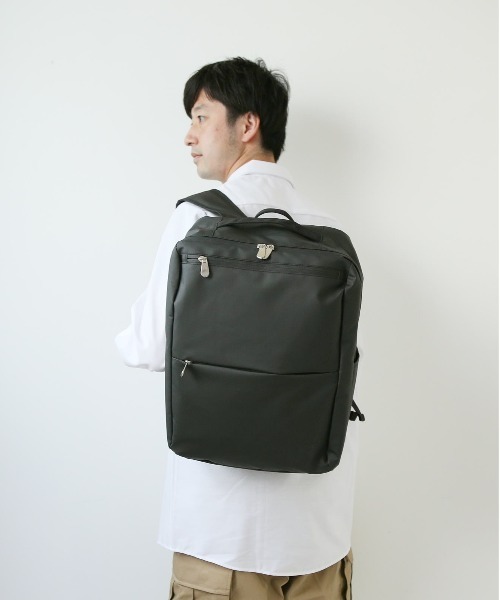 BACKYARD FAMILY(バックヤードファミリー)の「ユナイテッドクラッシー UNITED CLASSY カジュアルビジネスリュック(バックパック/リュック・メンズ・ブラック・FREE)」の2枚目の写真