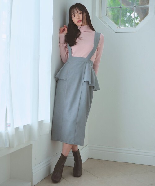 Feroux（フェルゥ）の「【2WAY】サス付きペプラムデザイン スカート（スカート・レディース・ホワイト系1/ブラック系・SMALL/MEDIUM）」の3枚目の写真