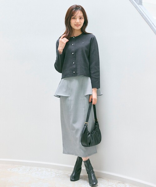 Feroux（フェルゥ）の「【2WAY】サス付きペプラムデザイン スカート（スカート・レディース・ホワイト系1/ブラック系・SMALL/MEDIUM）」の6枚目の写真