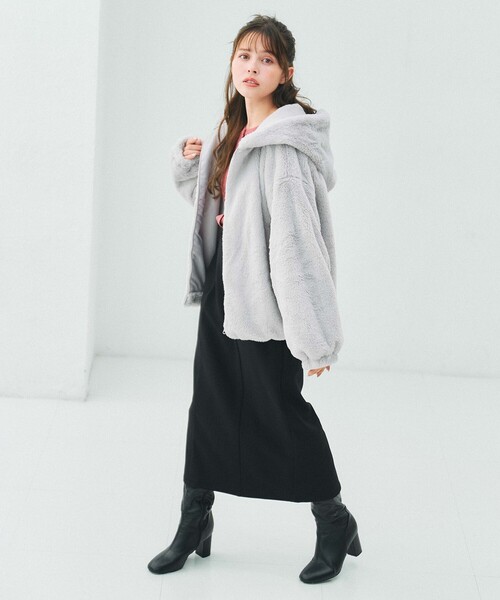 Feroux（フェルゥ）の「【2WAY】サス付きペプラムデザイン スカート（スカート・レディース・ホワイト系1/ブラック系・SMALL/MEDIUM）」の9枚目の写真