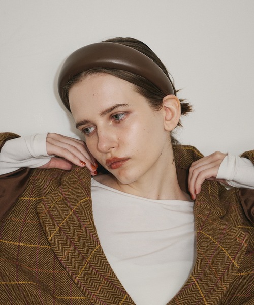 room153（ルームイチゴサン）の「ボリュームワイドカチューシャ（カチューシャ・レディース・ブラック系その他/グレー/ブラック/ライトベージュ/ブラウン/モカ・FREE）」の15枚目の写真