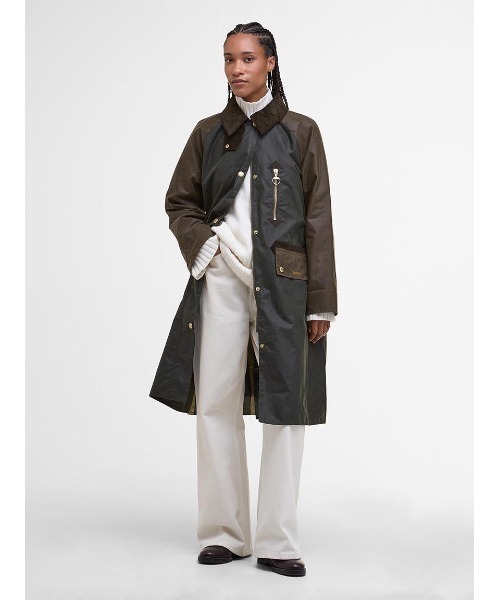 Barbour(バブアー)の「Evetteワックスジャケット(テーラードジャケット・レディース・ブラウン/オリーブ・8/10)」の2枚目の写真