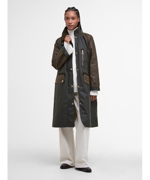 Barbour(バブアー)の「Evetteワックスジャケット(テーラードジャケット・レディース・ブラウン/オリーブ・8/10)」の4枚目の写真