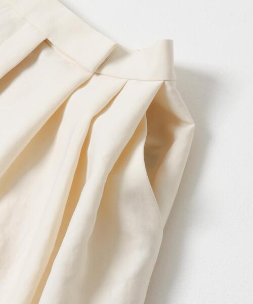 URBAN RESEARCH ROSSO WOMEN（アーバンリサーチ　ロッソ）の「ダブルクロスフォルムタックパンツ（その他パンツ・レディース・チャコールグレー/アイボリー・36/38）」の12枚目の写真