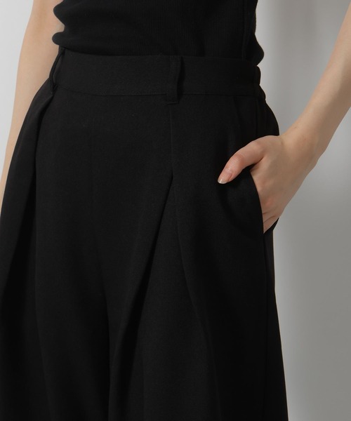 LAKOLE（ラコレ）の「ダブルタックスラックスパンツ / 593438（その他パンツ・レディース・ブラウン/ブラック/グレー・FREE）」の16枚目の写真