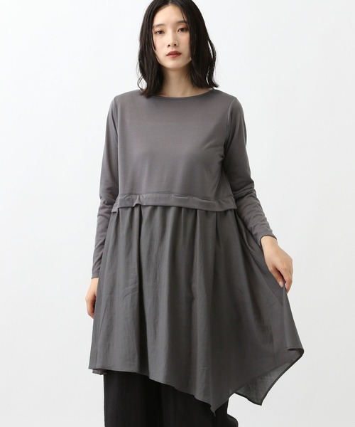 studio CLIP（スタディオクリップ）の「《natural by clip》ドッキングフレアチュニック（チュニック・レディース・アイボリー/チャコール・FREE）」の4枚目の写真
