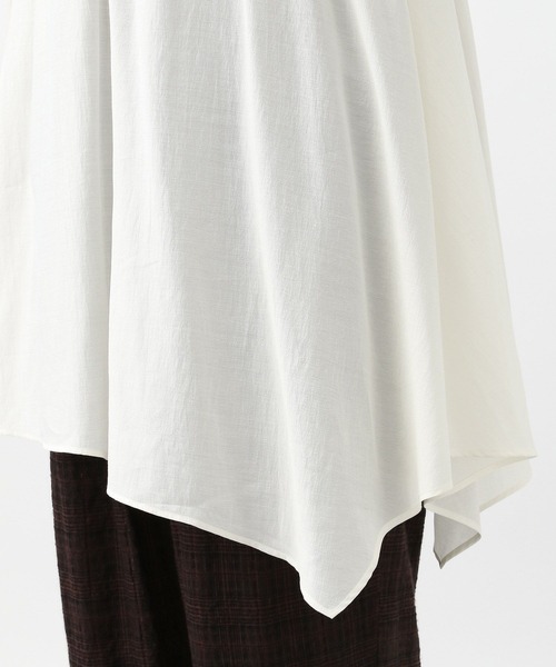 studio CLIP（スタディオクリップ）の「《natural by clip》ドッキングフレアチュニック（チュニック・レディース・アイボリー/チャコール・FREE）」の16枚目の写真