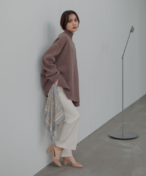 Andemiu（アンデミュウ）の「アクアハイネックミドルニット491833（ニット/セーター・レディース・オフホワイト/ブラック/ブラウン・FREE）」の4枚目の写真