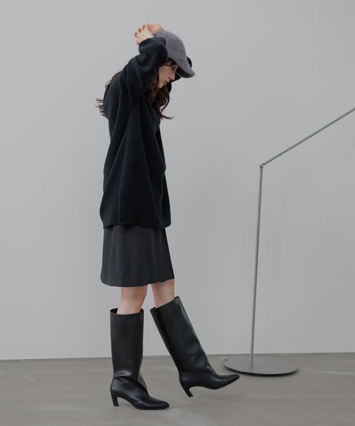 Andemiu（アンデミュウ）の「アクアハイネックミドルニット491833（ニット/セーター・レディース・オフホワイト/ブラック/ブラウン・FREE）」の7枚目の写真