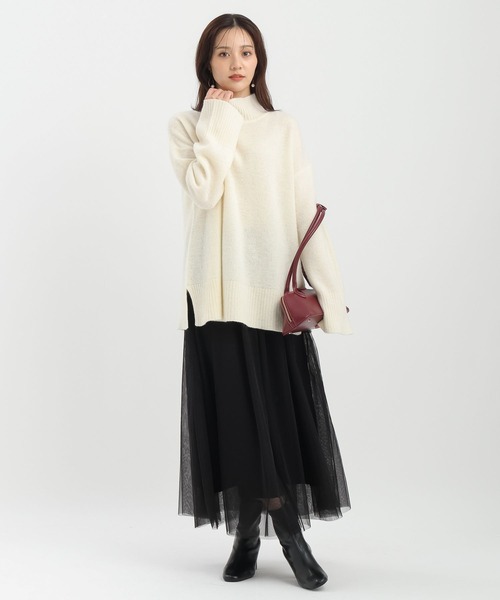 Andemiu（アンデミュウ）の「アクアハイネックミドルニット491833（ニット/セーター・レディース・オフホワイト/ブラック/ブラウン・FREE）」の17枚目の写真
