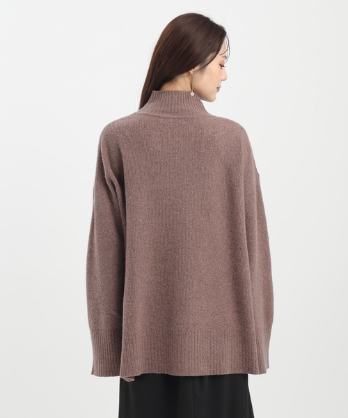 Andemiu（アンデミュウ）の「アクアハイネックミドルニット491833（ニット/セーター・レディース・オフホワイト/ブラック/ブラウン・FREE）」の22枚目の写真