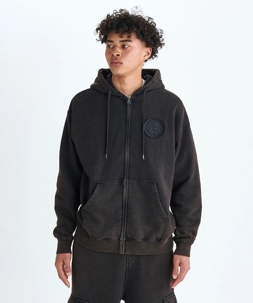 DC SHOES(ディーシーシューズ)の「25 HIDDEN ZH /DCセットアップ対応ロゴバックアップリケジップアップパーカー・フーディー(スウェット・メンズ・ブラック系その他/アンティークシルバー/ブラック×ブラック/グレイッシュベージュ・LARGE/MEDIUM/X-LARGE)」の5枚目の写真
