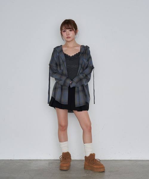 RAY CASSIN（レイカズン）の「パット付レースキャミ（キャミソール・レディース・チャコールグレー/レッド系その他2/ホワイト系その他/ブラック/ブラック系その他2/グレー系その他2・S）」の10枚目の写真