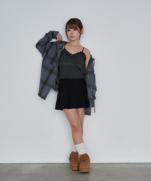 RAY CASSIN（レイカズン）の「パット付レースキャミ（キャミソール・レディース・チャコールグレー/レッド系その他2/ホワイト系その他/ブラック/ブラック系その他2/グレー系その他2・S）」の11枚目の写真