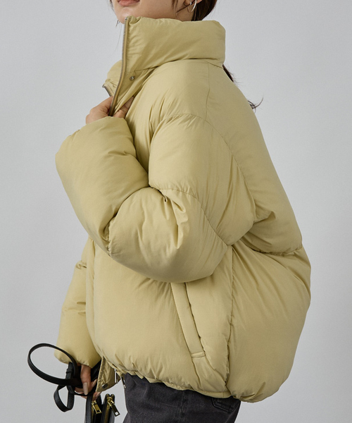 abahouse mavie（アバハウスマヴィ）の「中綿オーバースタンドブルゾン（ブルゾン・レディース・ブラック/ブラウン/クリーム・フリー）」の3枚目の写真