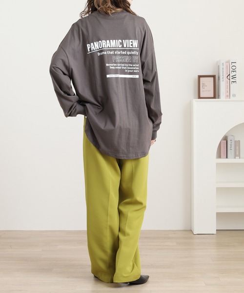 myke(ミーカ)の「myke ラウンドヘムBIGシルエットプリントロンT(Tシャツ/カットソー・レディース・カーキ/ホワイト系1/ホワイト系2/チャコール・M)」の17枚目の写真
