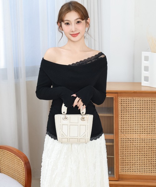 Anely(アネリー)の「配レース メロウ オフショル ニット プルオーバー(ニット/セーター・レディース・ブラック/アイボリー/ブルーグレー・FREE)」の10枚目の写真