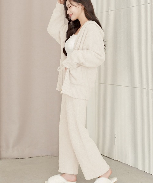 tu-hacci(ツーハッチ)の「《P.snow》ジップパーカー(ルームウェア/パジャマ・レディース・アイボリー/ブルーグレー/ラベンダー・F)」の5枚目の写真