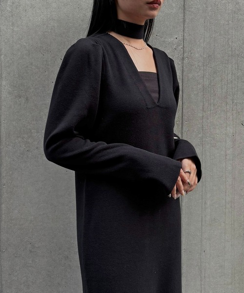 &g'aime(アンジェム)の「【&g'aime】2wayチョーカー付きニットワンピース 2-Way Choker Knit Dress(ワンピース・レディース・ブラック/グレイッシュベージュ/ブルー・FREE)」の11枚目の写真