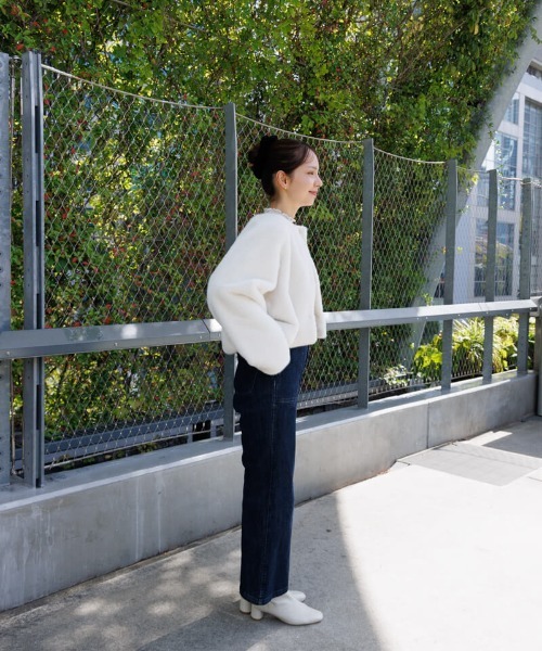 flower（フラワー）の「コンパクトファーコート（ノーカラーコート・レディース・ホワイト/ブラウン・FREE）」の6枚目の写真