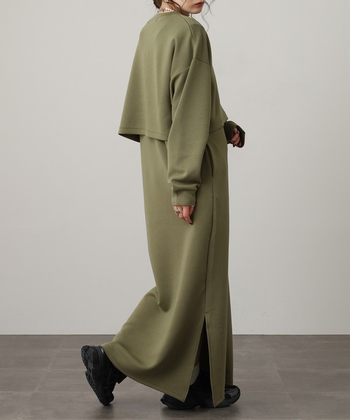 OMNES(オムネス)の「ダンボールニット ショートプルオーバー Vネックジャンスカセット(ワンピース・レディース・ブラック/アイボリー/カーキ/モカ・FREE)」の21枚目の写真