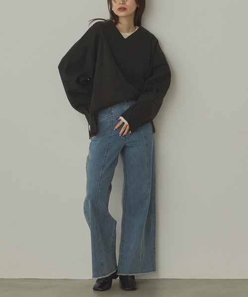 hunch（ハンチ）の「圧縮ニットソー Vネック コクーンニット（ニット/セーター・レディース・ダークブラウン/ベージュ/チャコール・FREE）」の13枚目の写真