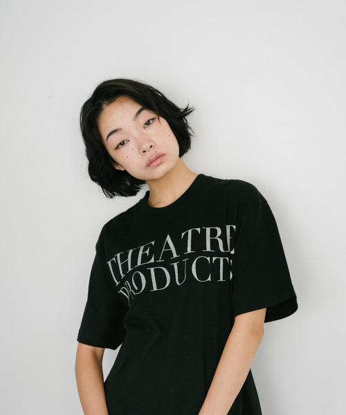 THEATRE PRODUCTS（シアタープロダクツ）の「THEATRE PRODUCTSロゴTシャツ（Tシャツ/カットソー・レディース・ホワイト/ブラック・FREE）」の15枚目の写真