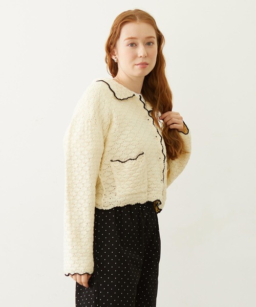 MILKFED.（ミルクフェド）の「OPEN COLLAR CONTRAST TRIM KNIT CARDIGAN（カーディガン/ボレロ・レディース・グレー/オフホワイト/ブラック・ONE SIZE）」の5枚目の写真
