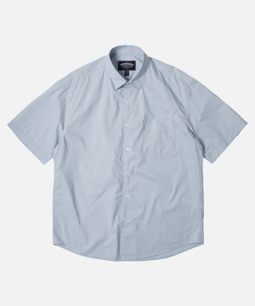 TYPEWRITER HALF SHIRT _ SKY — рубашка с коротким рукавом, небесный цвет