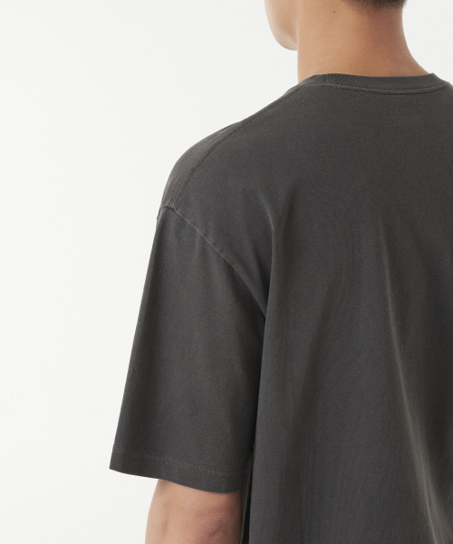 MUSINSA STANDARD（ムシンサスタンダード）の「ピグメントリラックスクルーネックTシャツ[チャコールグレー]（Tシャツ/カットソー・メンズ・その他・XX-LARGE/XXX-LARGE/LARGE/MEDIUM/SMALL/X-LARGE）」の6枚目の写真