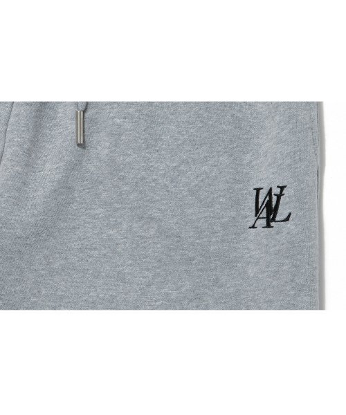 WOOALONG（ウアロン）の「Signature relax wide pants - GREY（スウェットパンツ・レディース・ライトグレー・LARGE/MEDIUM/SMALL）」の7枚目の写真