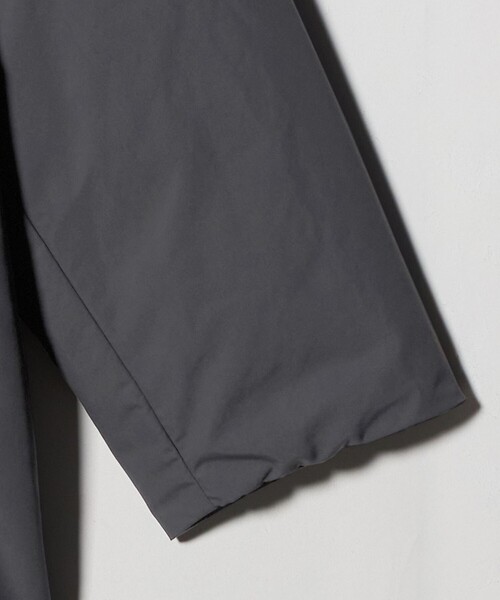 UNITED ARROWS（ユナイテッドアローズ）の「ADS ショートダウン バルカラーコート 撥水（ダウンジャケット/コート・メンズ・ブラック/ダークグレー・S/M/L/XL）」の18枚目の写真