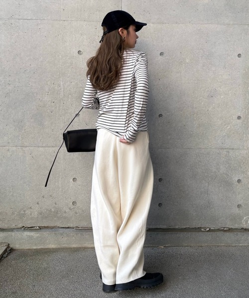 LAULEN(ローレン)の「crew neck border tops /配色クルーネック長袖ボーダートップス(Tシャツ/カットソー・レディース・ネイビー/ブラック×ホワイト/ブルー/グレー・FREE)」の9枚目の写真