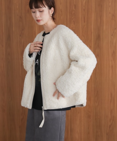 Bou Jeloud(ブージュルード)の「ボアショートアウター(ブルゾン・レディース・オフホワイト/グレー・FREE)」の7枚目の写真